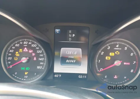 2018 Mercedes-Benz C 300 4Matic из США, поврежденный, VIN 55SWF4KB7JU281634